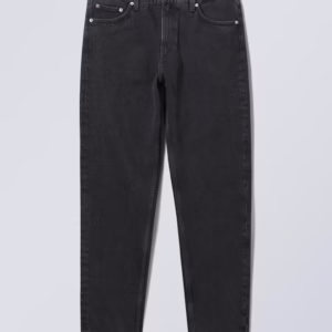 Relaxed Fit Tapered Leg Jeans – Sustainable Comfort and Classic Design