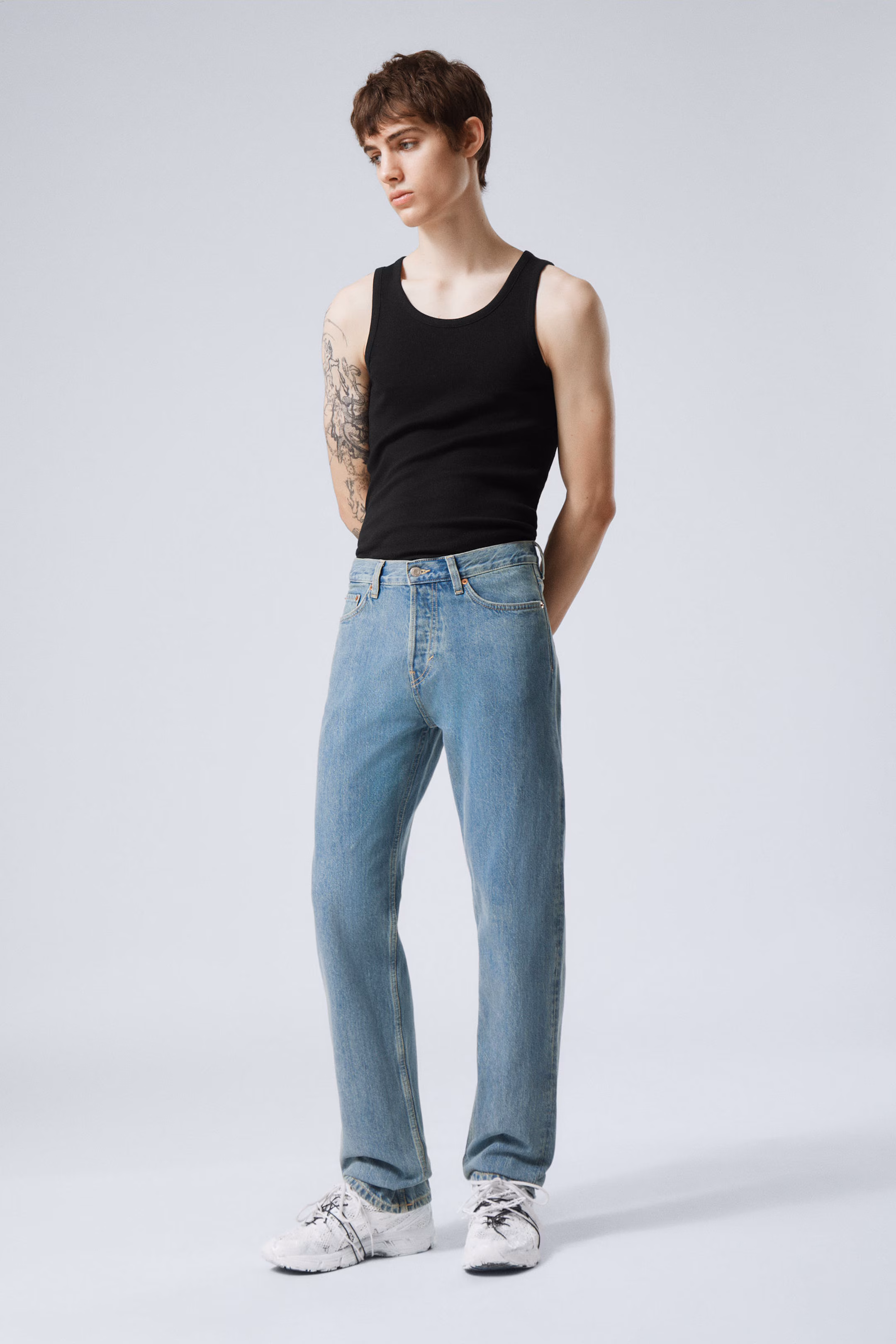 Space Relaxed Straight Leg Jeans: Comfort Meets Style